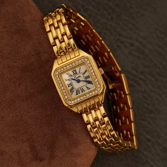 Panthere Classic Rectangle Gold Crystal Watch - Picture 9 of 17
